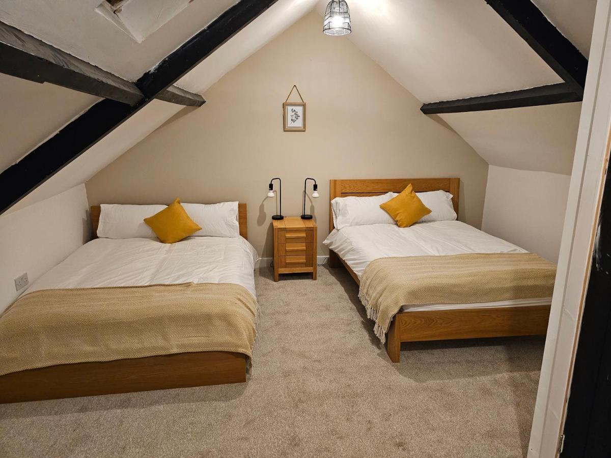 Skyline Queen'S Suites 203 Swansea Bagian luar foto